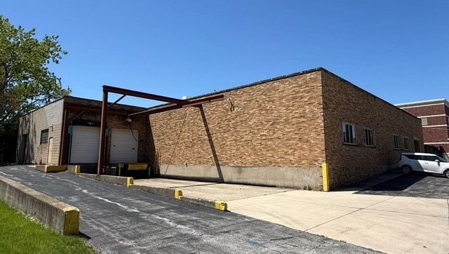 205 E Burlington Ave, Westmont, IL for sale - Building Photo - Image 3 of 19