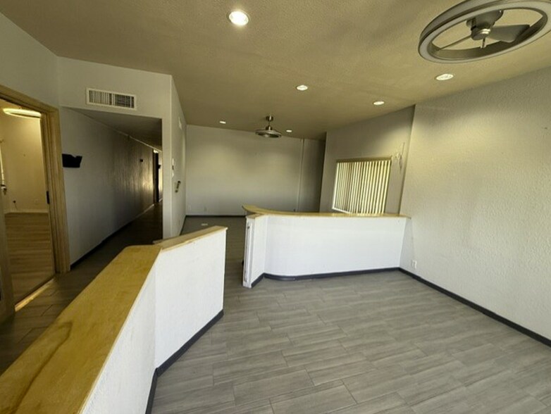 2313 Montana Ave, El Paso, TX for lease - Building Photo - Image 3 of 14