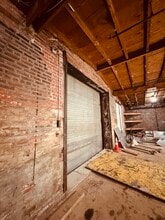 202 Van Dyke St, Brooklyn, NY for lease Interior Photo- Image 2 of 5