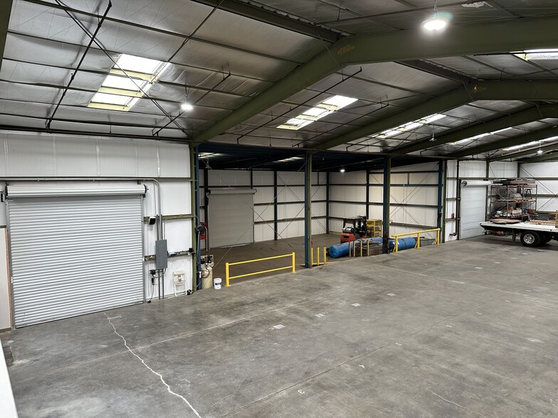 300 N Blosser Rd, Santa Maria, CA for lease - Interior Photo - Image 2 of 10