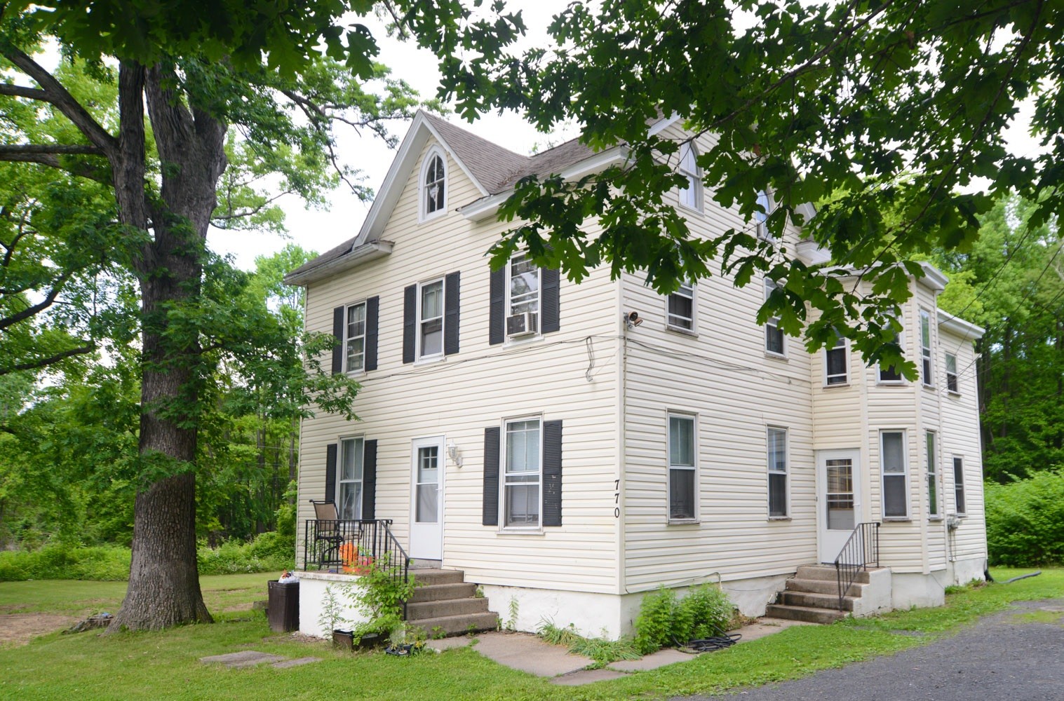 770 Woodbourne Rd, Langhorne, PA à vendre Photo du b timent- Image 1 de 1