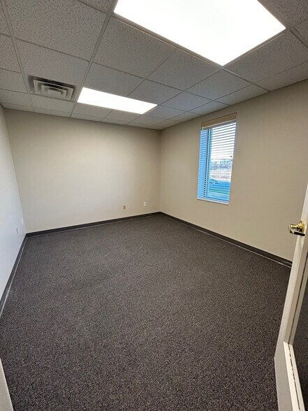 1684 Medina Rd, Medina, OH à louer - Photo intérieure - Image 1 de 3