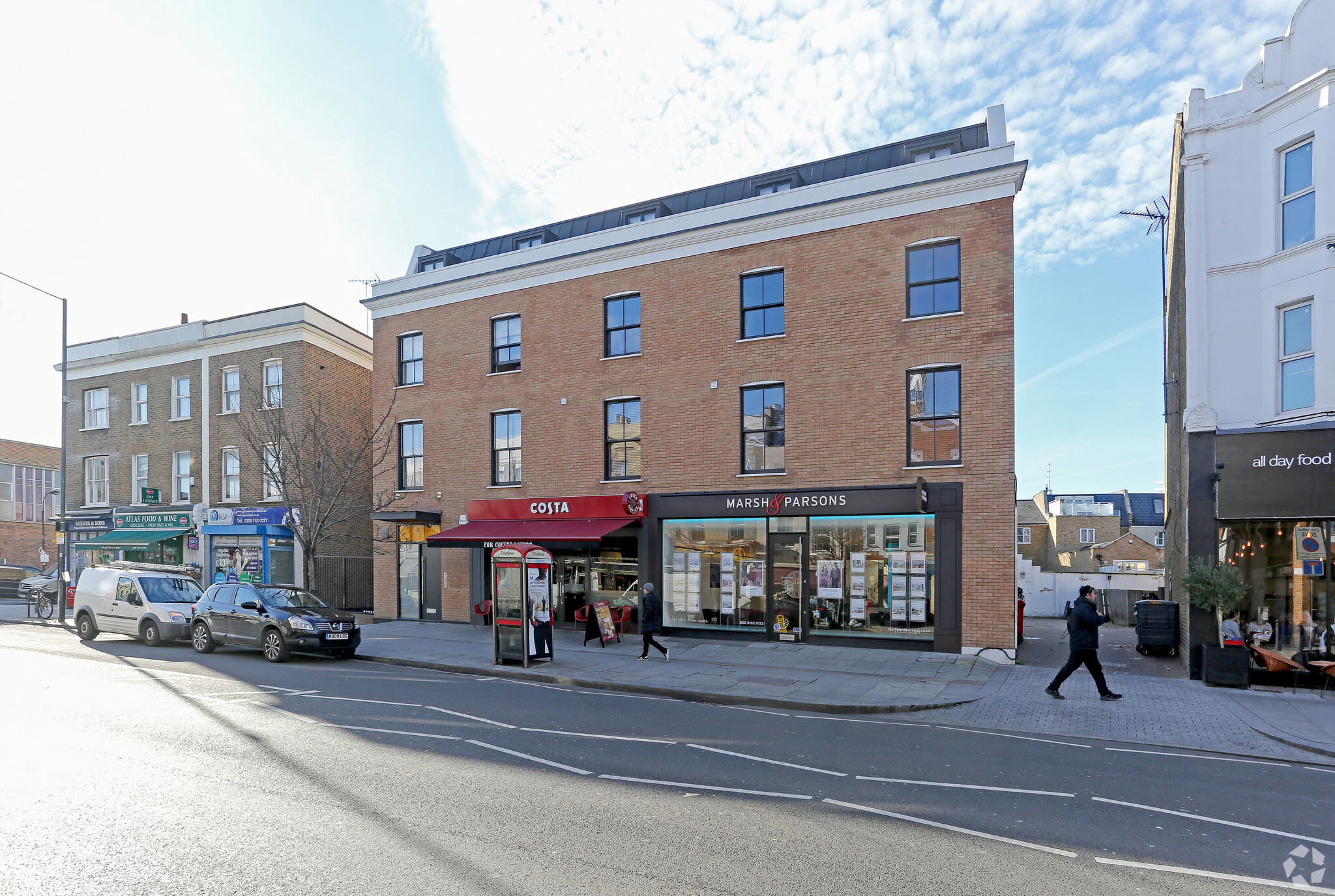 120 Askew Rd, London for lease Primary Photo- Image 1 of 3