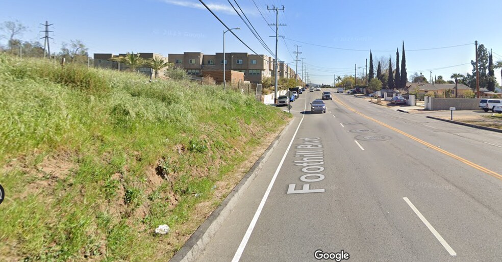 13419 Foothill blvd, Sylmar, CA à vendre - Autre - Image 3 de 5