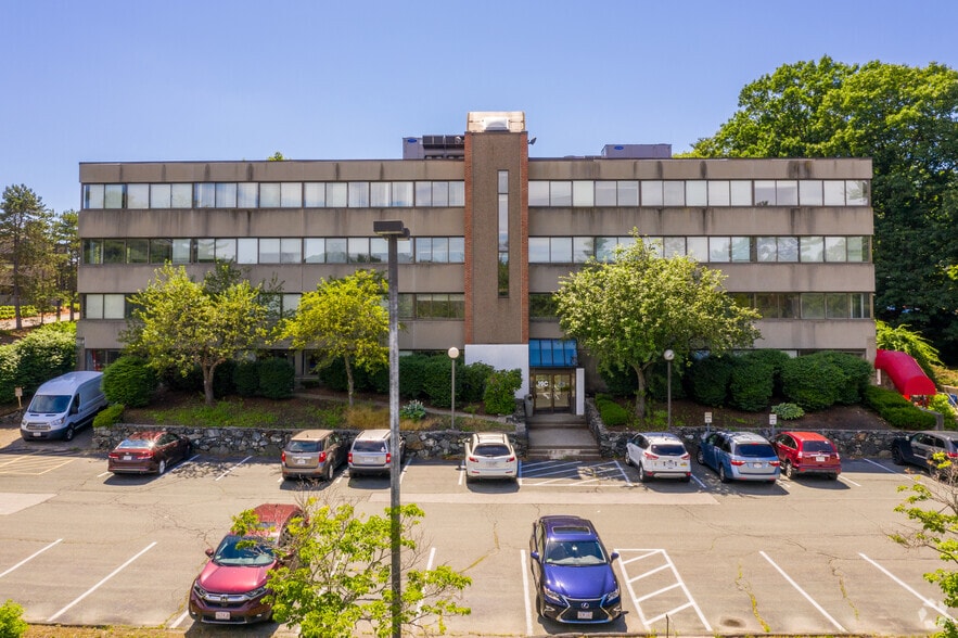 19 Crosby Dr, Bedford, MA for lease - Building Photo - Image 2 of 10