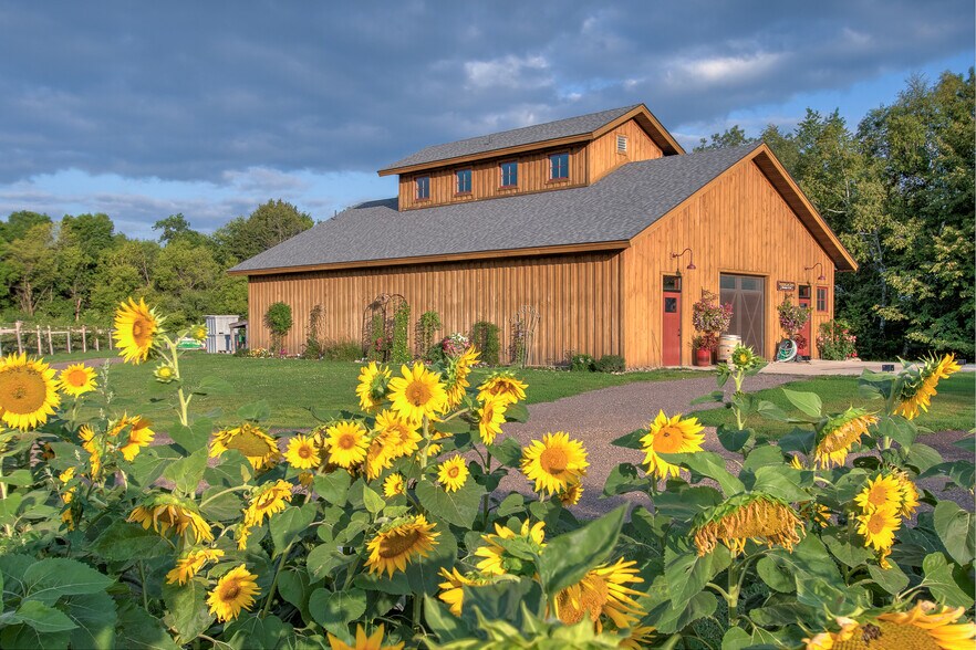 43020 Blackhawk Rd, Harris, MN à vendre - Photo du bâtiment - Image 3 de 57