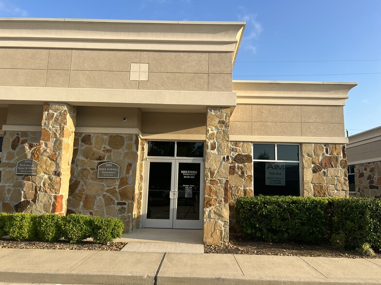 20008 Champion Forest Dr, Spring, TX for lease - Building Photo - Image 1 of 20