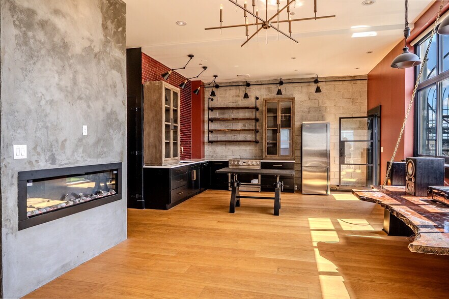 231 Norman Ave, Brooklyn, NY à vendre - Photo intérieure - Image 2 de 19