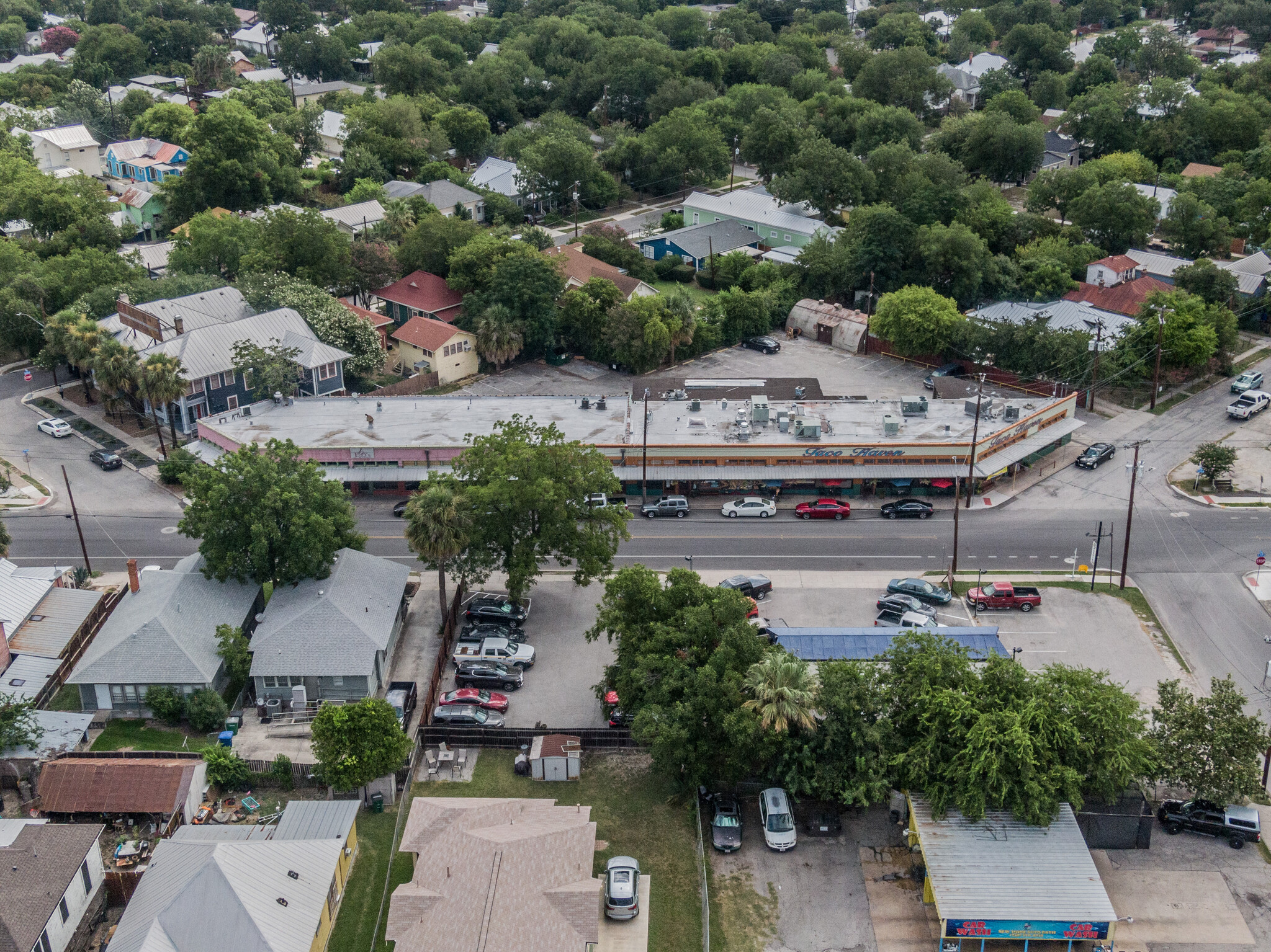 1012-1032 S Presa St, San Antonio, TX for lease Building Photo- Image 1 of 8