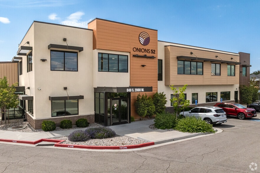 848 S 2000 W, Syracuse, UT for lease - Primary Photo - Image 2 of 9