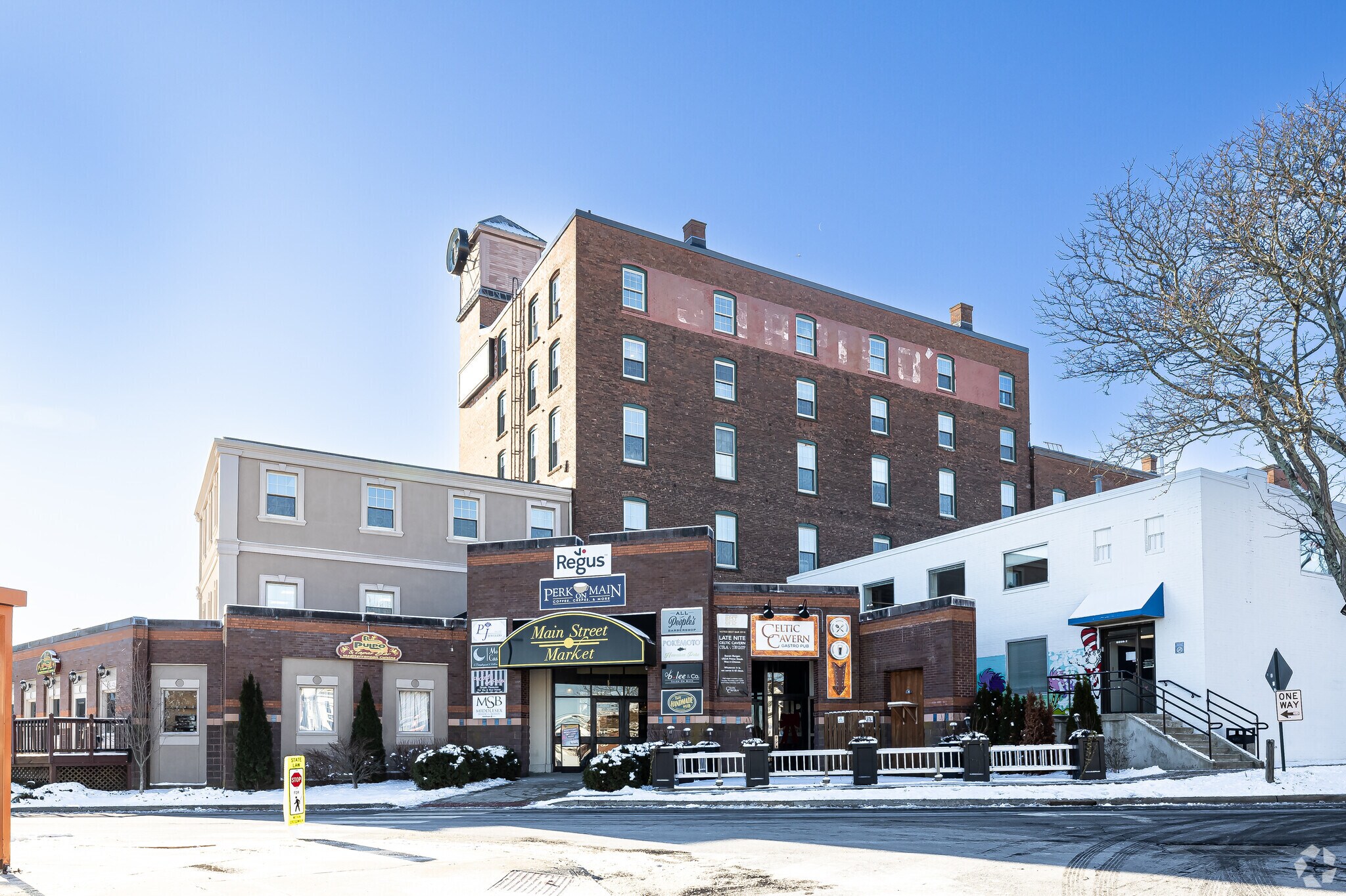 366-386 Main St, Middletown, CT à louer Photo principale- Image 1 de 29