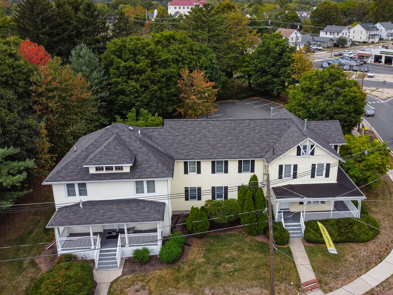 221 S Main St, Flemington, NJ for lease - Building Photo - Image 1 of 39