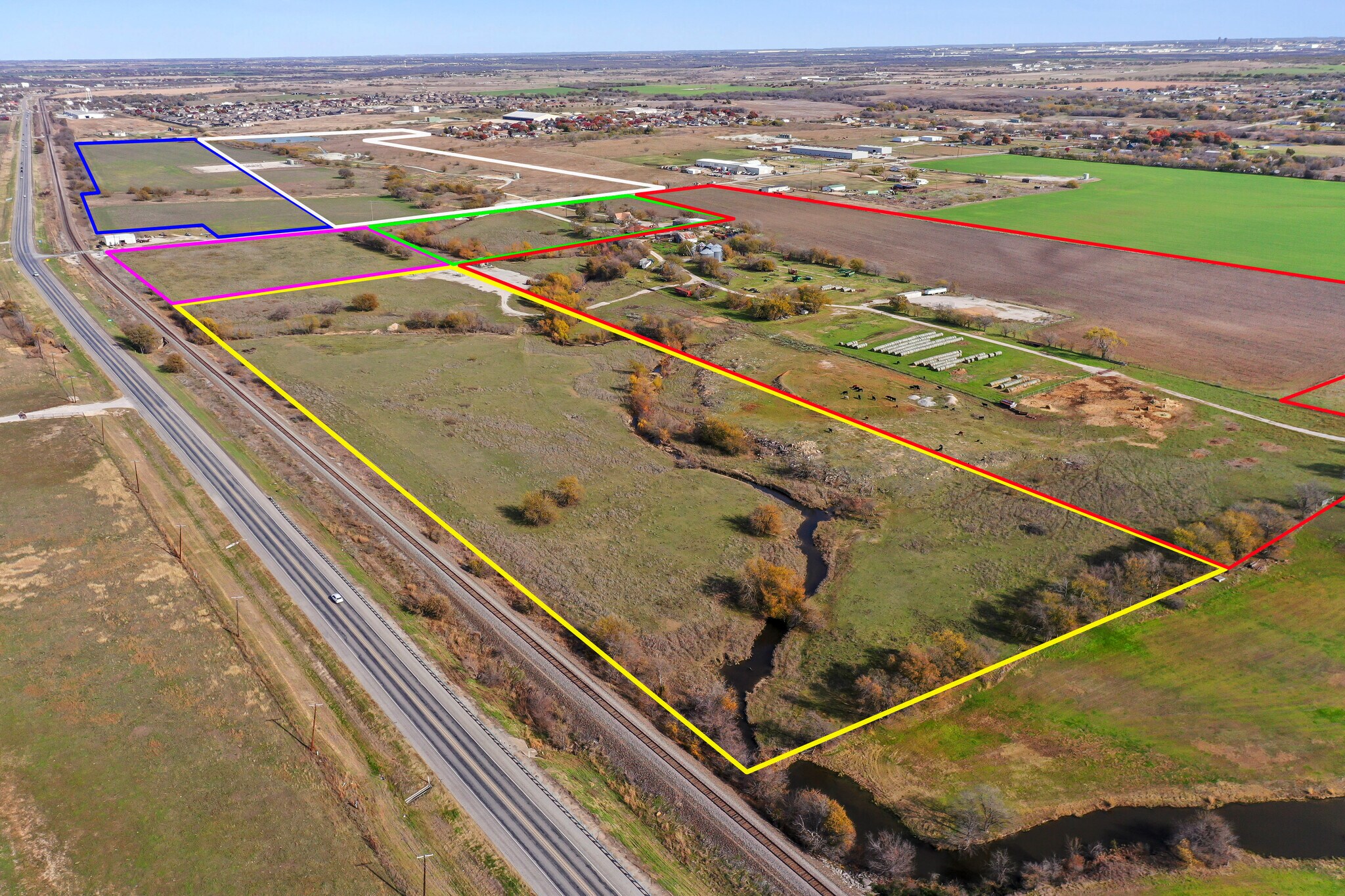 TBD Seaborn Road Land Package portefeuille de 4 propriétés à vendre sur LoopNet.ca Photo principale- Image 1 de 41