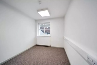 5 Cross St, Eye for lease Interior Photo- Image 2 of 6