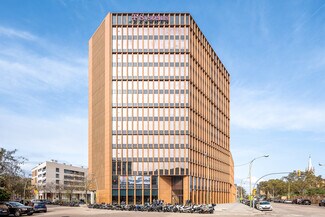 Plus de détails pour Carrer de Pere IV, 313-321, Barcelone - Bureau, Commerce de détail à louer