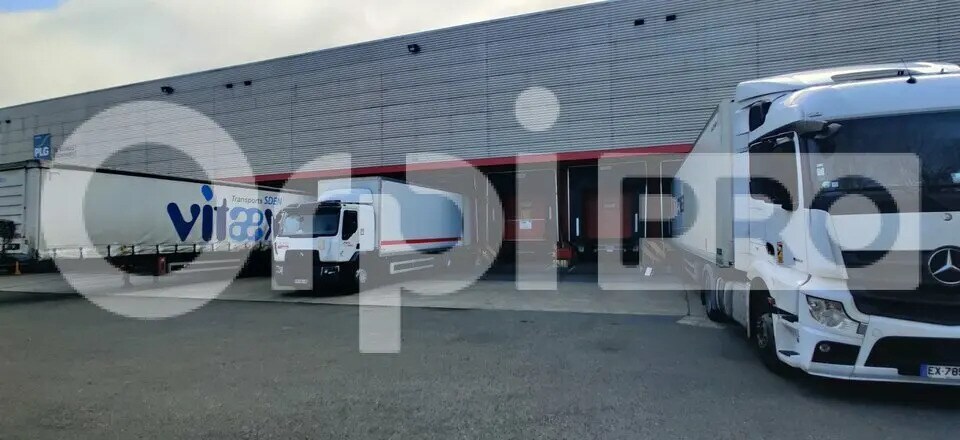 Flex dans Maurepas à louer - Photo du bâtiment - Image 3 de 11