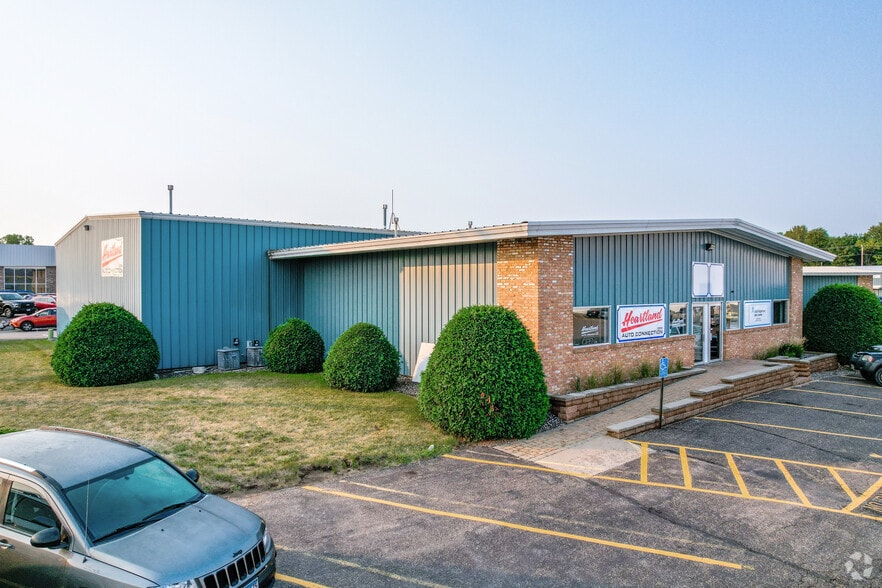 22011-22043 Industrial Blvd, Rogers, MN à louer - Photo principale - Image 1 de 16