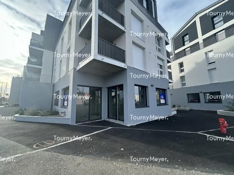 Bureau dans Rezé à louer - Photo du bâtiment - Image 2 de 4