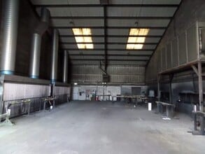 Wyndham Close, Bridgend for lease Interior Photo- Image 2 of 2