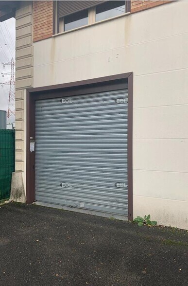 Flex in Massy for lease - Building Photo - Image 1 of 3