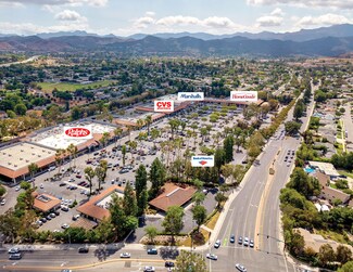 Plus de détails pour 1300-1530 N Moorpark Rd, Thousand Oaks, CA - Commerce de détail à louer