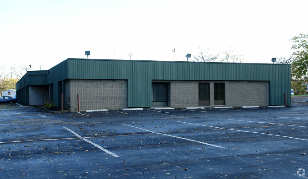 913 Old Liverpool Rd, Liverpool, NY for lease - Building Photo - Image 2 of 9