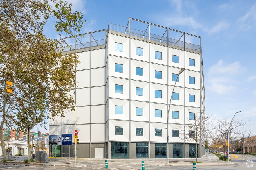 Carrer de Pere IV, 416-438, Barcelona, Barcelona for lease - Building Photo - Image 3 of 3