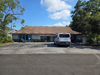 Plus de détails pour 6115 Central Ave, New Port Richey, FL - Spécialité à vendre