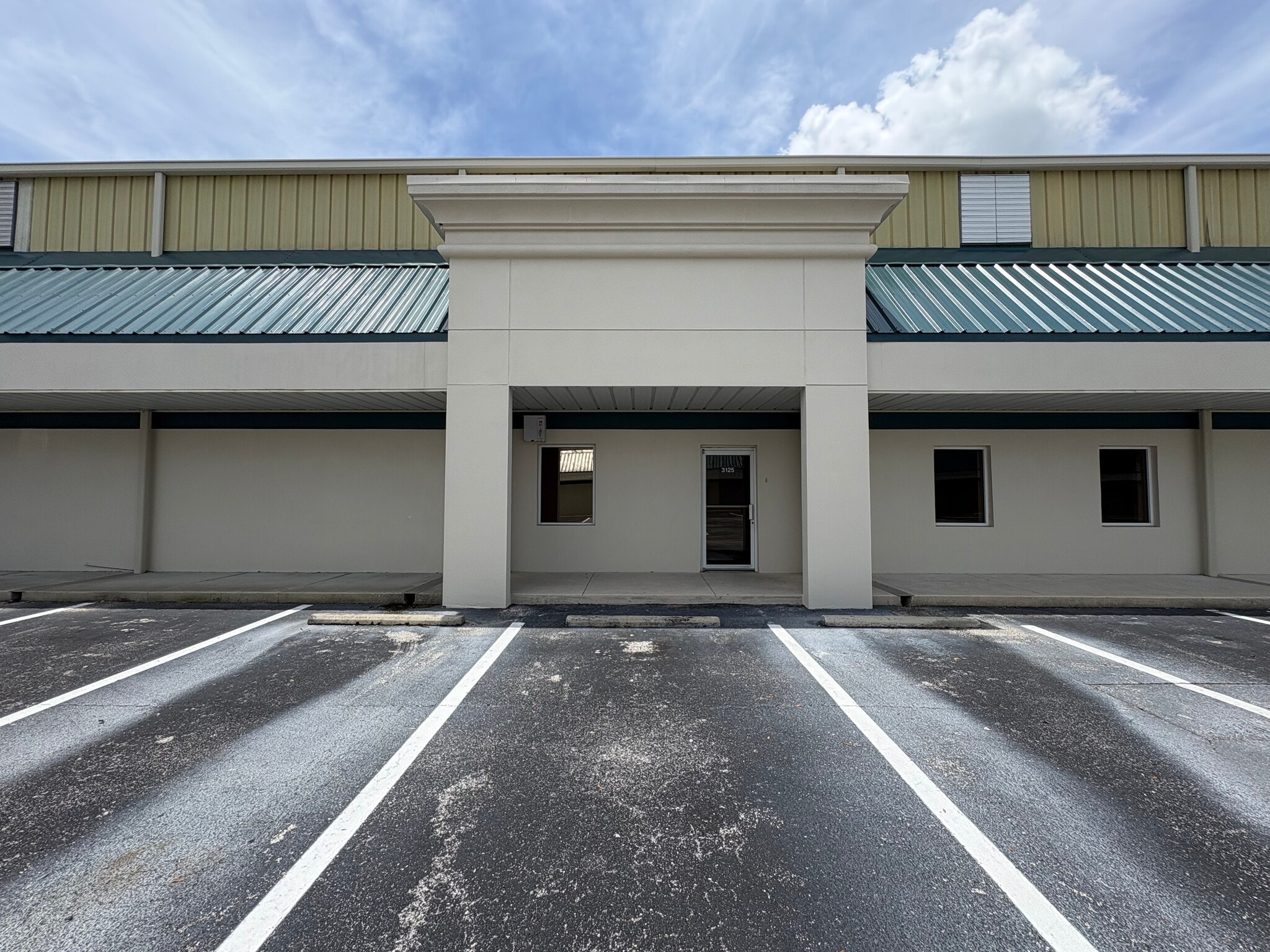 3125 Drane Field Rd, Lakeland, FL for lease Interior Photo- Image 1 of 22
