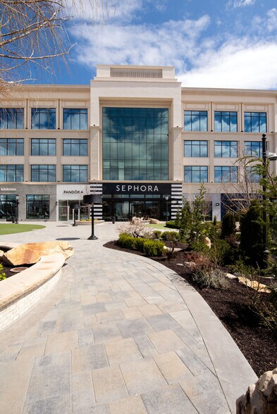 13400 S & Mountain View Corridor, Riverton, UT à louer - Photo du bâtiment - Image 3 de 9