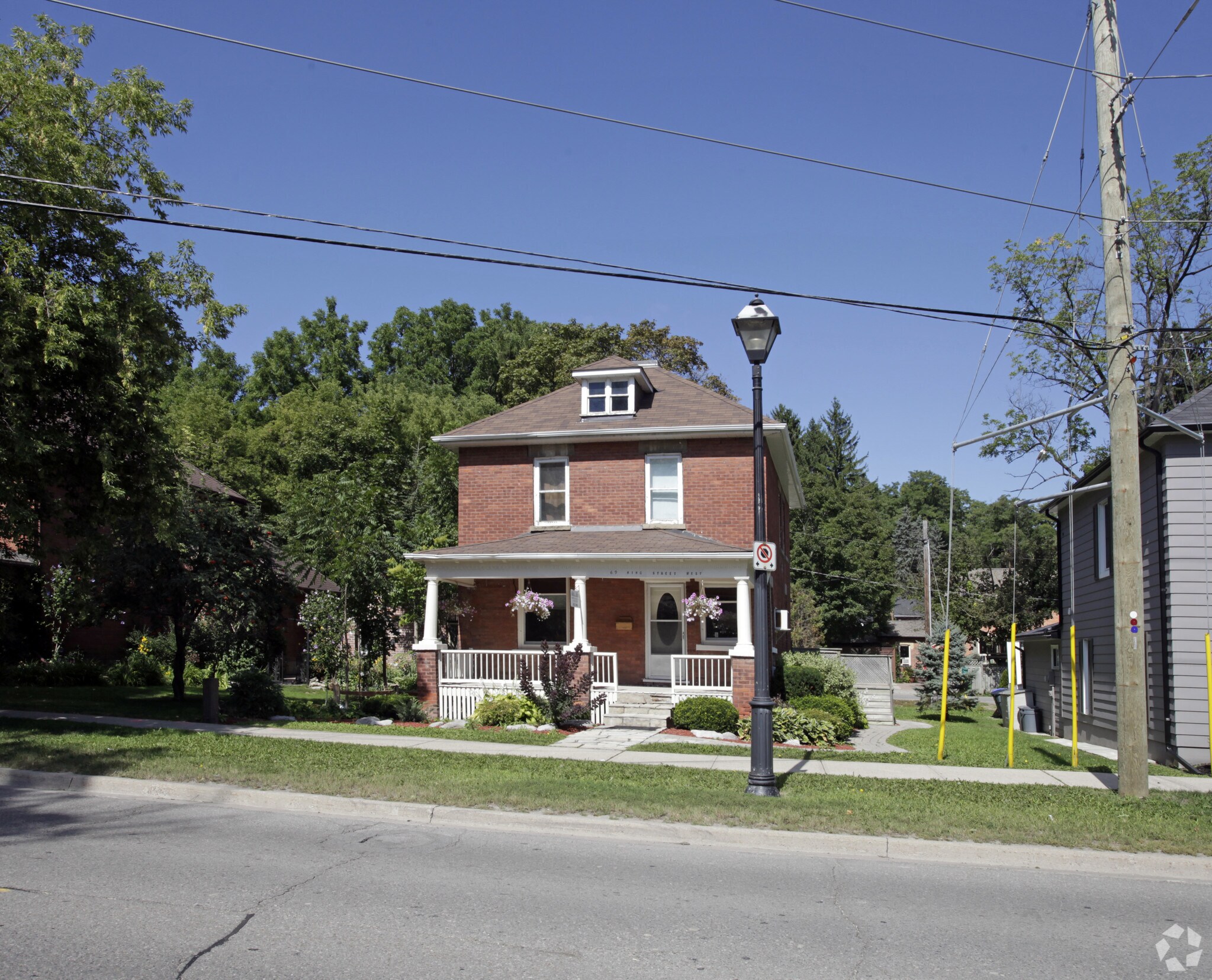 69 King St W, Caledon, ON à vendre Photo principale- Image 1 de 1