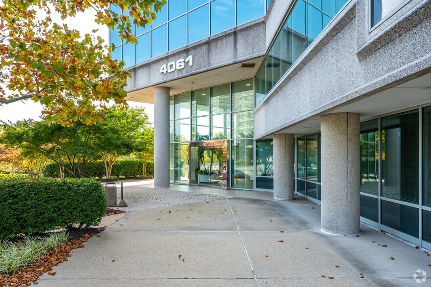 4061 Powder Mill Rd, Beltsville, MD for lease - Building Photo - Image 3 of 6