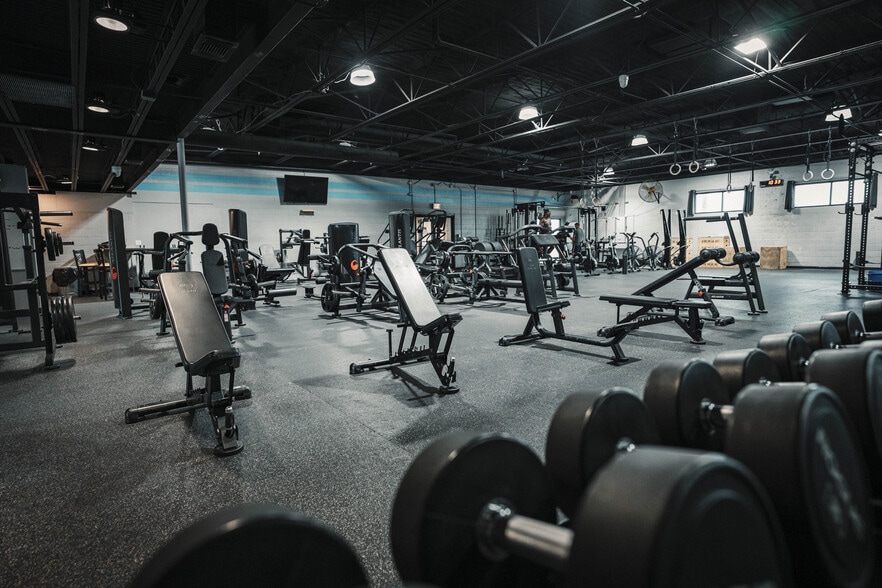 608 S Jennings Ave, Fort Worth, TX à louer - Photo du bâtiment - Image 2 de 8