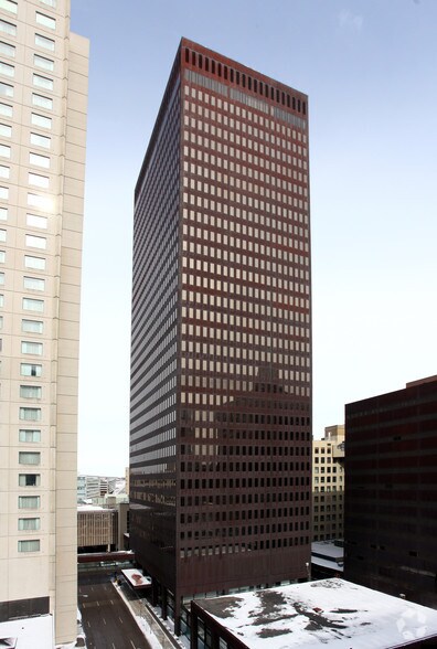 666 Grand Ave, Des Moines, IA à louer - Photo du bâtiment - Image 3 de 16
