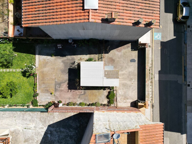 Carrer Sicilia, Bisbal Dempordà, 64, La Jonquera, Gerona for sale - Building Photo - Image 3 of 17