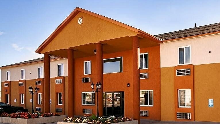 590 E Main St, Price, UT à vendre - Photo du bâtiment - Image 2 de 19