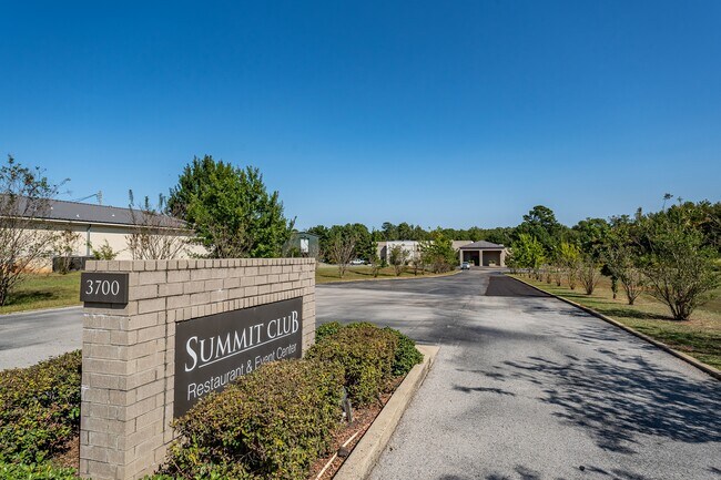 Plus de détails pour 3700 Judson Rd, Longview, TX - Commerce de détail à vendre