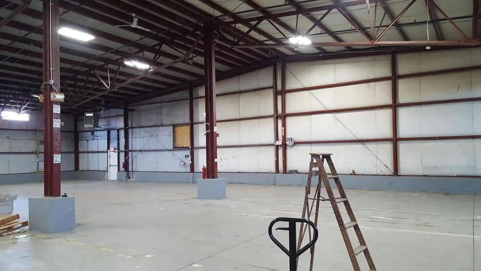 111 W River St, Cadillac, MI à louer - Photo du bâtiment - Image 2 de 16