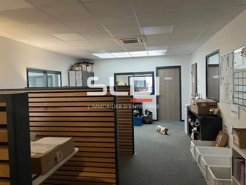 Avenue Des Bruyères, Décines-Charpieu à louer - Photo intérieure - Image 3 de 14