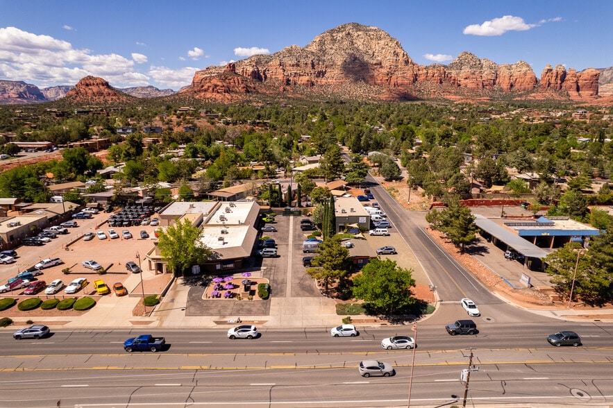 2710 W Az-89-alt, Sedona, AZ for lease - Building Photo - Image 1 of 3