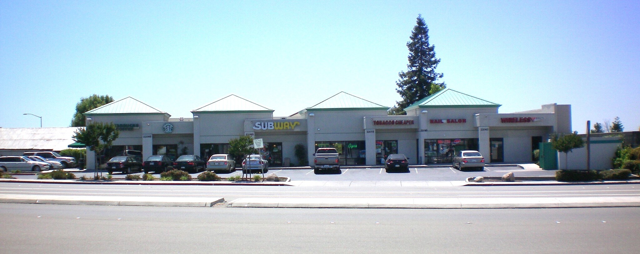 22063-22095 Center St, Castro Valley, CA à louer Photo du bâtiment- Image 1 de 2