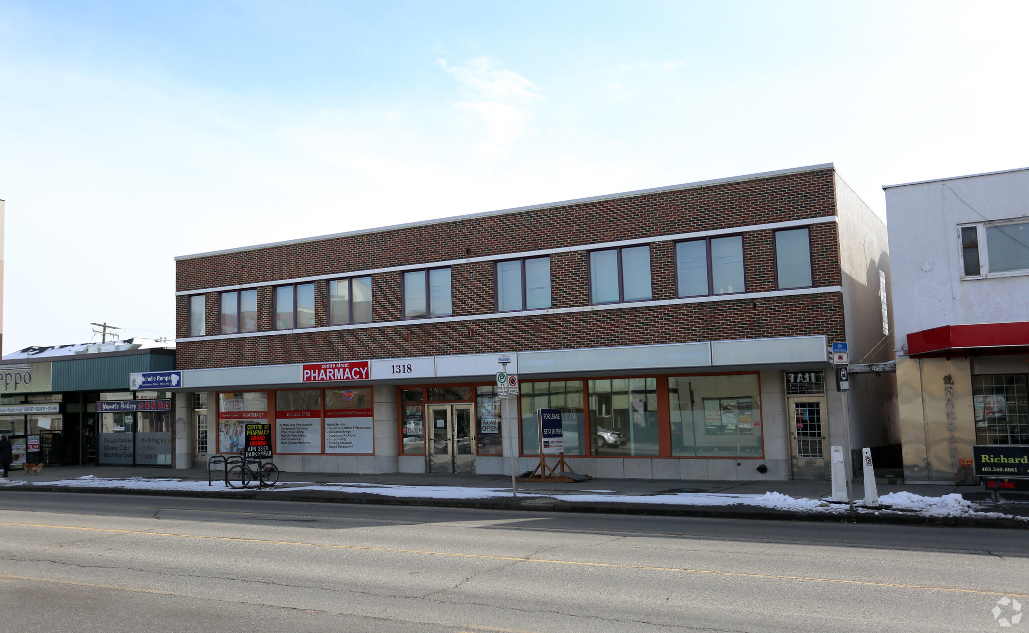 1318 Centre St NE, Calgary, AB for sale Primary Photo- Image 1 of 1