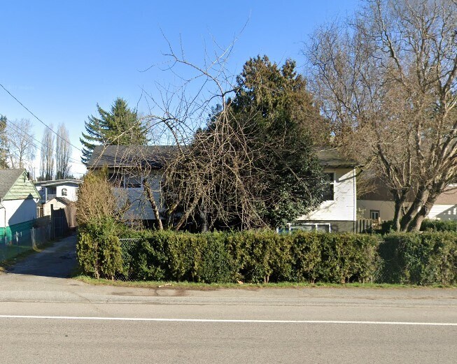 10560-10580 132 St, Surrey, BC à vendre - Photo du bâtiment - Image 3 de 3