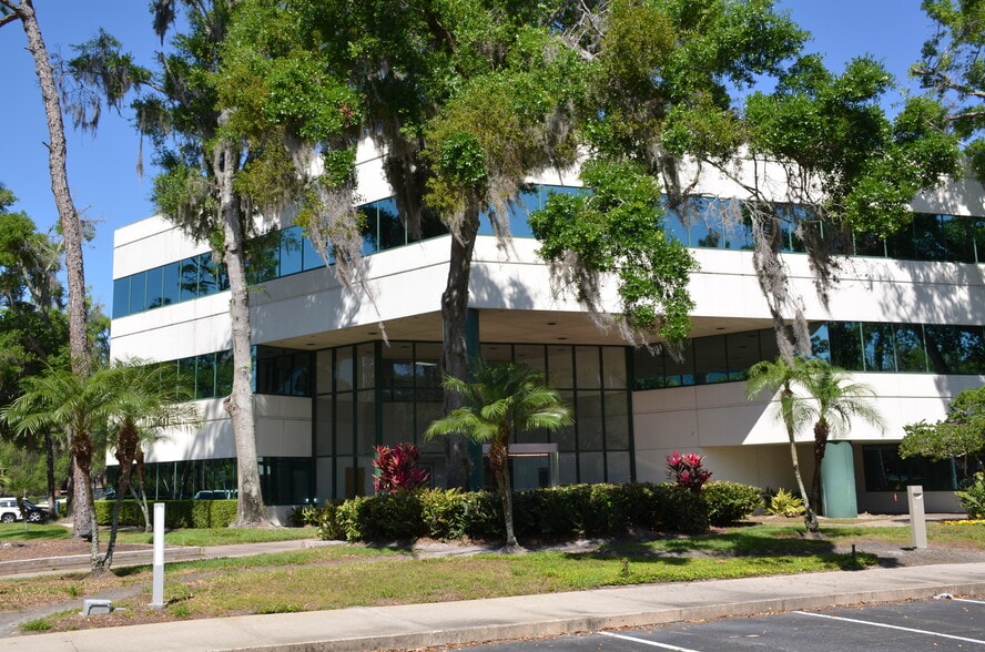 2250 Lucien Way, Maitland, FL à louer - Photo du bâtiment - Image 1 de 3