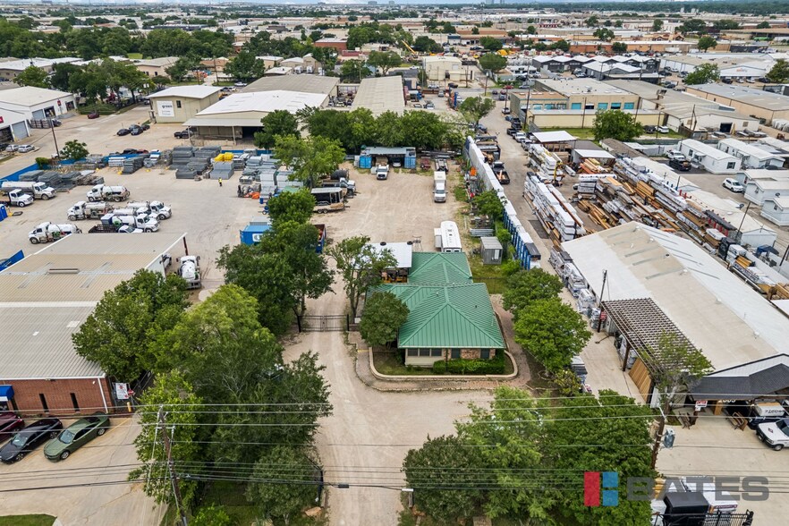 2659 Lombardy Ln, Dallas, TX à louer - Photo du bâtiment - Image 3 de 20