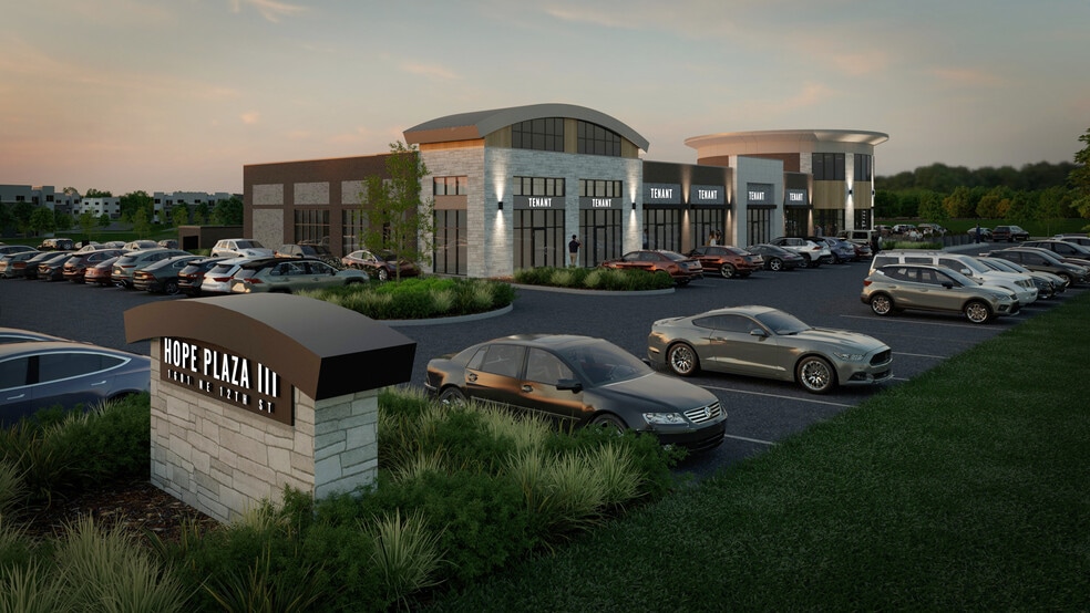 1250-1350 NE Gateway Dr, Grimes, IA for lease - Building Photo - Image 2 of 12