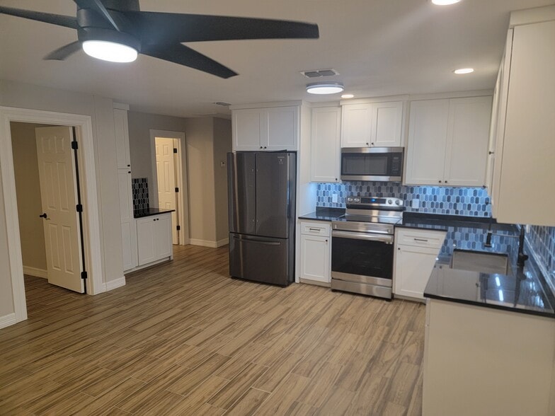 8205 N La Homa Rd, Mission, TX for sale - Interior Photo - Image 3 of 48