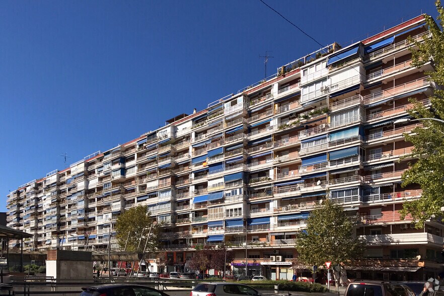 Calle Príncipe Don Juan Carlos, 2, Alcorcón, Madrid for sale - Building Photo - Image 2 of 2