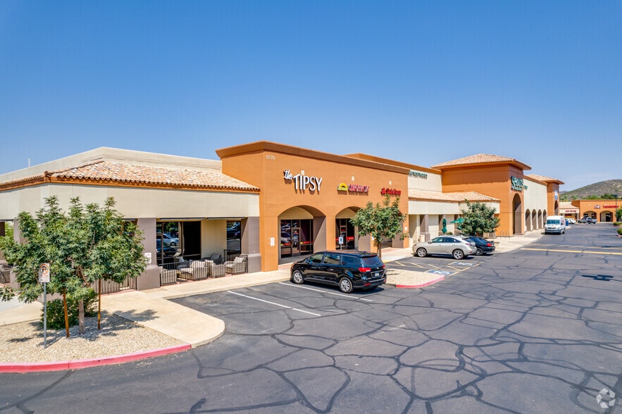 6760 W Deer Valley Rd, Glendale, AZ for lease - Building Photo - Image 2 of 18