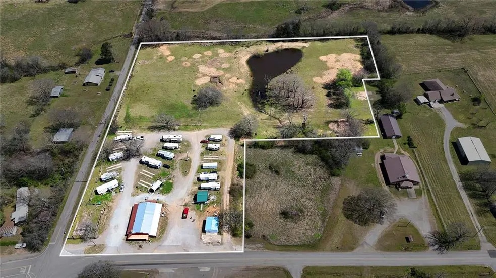 34668 Reichert Summerfield Rd, Wister, OK for sale - Primary Photo - Image 1 of 10